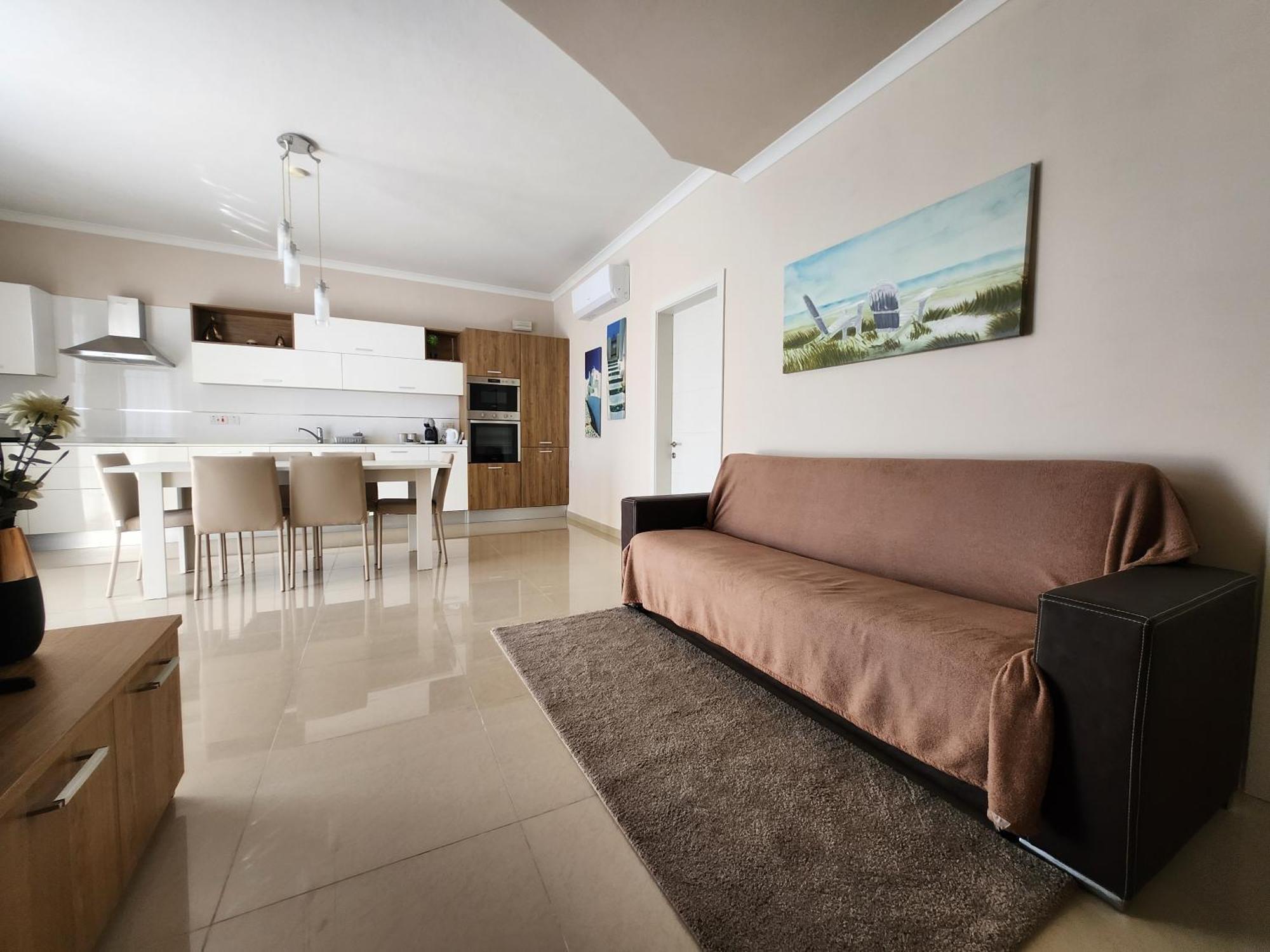 Riviera Holiday Apartments - Seafront - Wifi マルサスカーラ エクステリア 写真